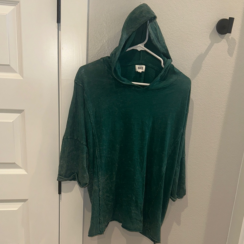 EUC The Buckle Women’s BKE Size XL X-Large Green Hooded Top